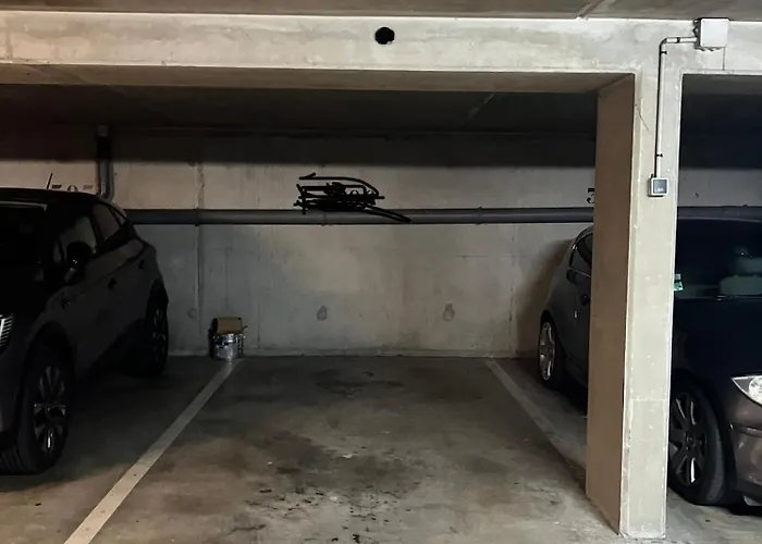 Appartement Sur Et Garage Au Stade De France A 2 Mn De Paris, 20 De Roissy Cdg Et 30 De La Defense Animaux Bienvenus